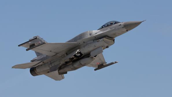 32blt-lask-Dragon2021_zdj01-DSC_4339