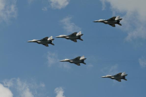 AirShowRadom2013-zdj028-DSC_0436